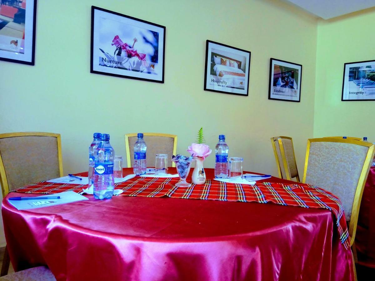 Falcon heights Hotel Nanyuki Buitenkant foto