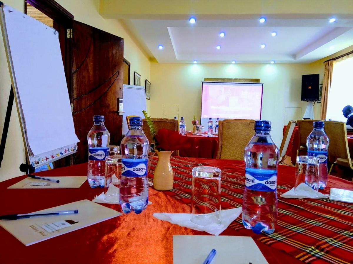 Falcon heights Hotel Nanyuki Buitenkant foto